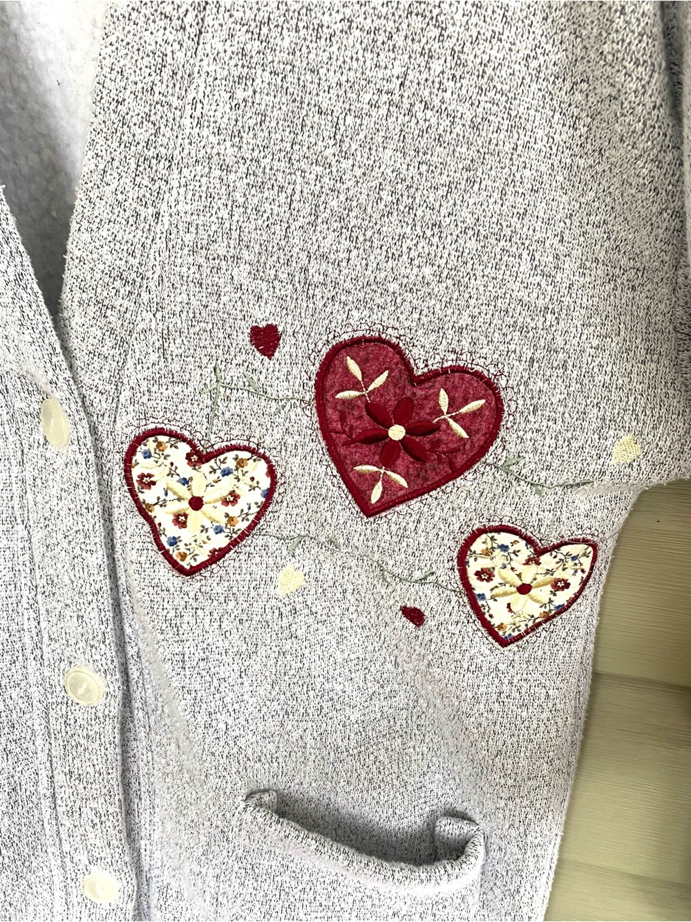 Vintage 90s ACES fleece cardigan sweatshirt embroidered hearts cottage granny M - Picture 4 of 12